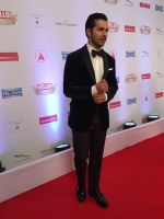 Varun Dhawan On Red Carpet Of Hello Hall Of Fame Awards on 29th March 2017